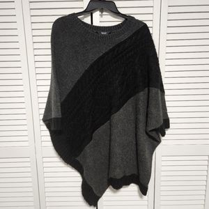 Simply Vera Vera Wang Poncho